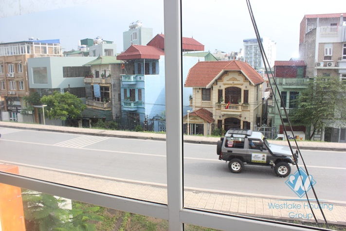 Good location office for rent in Au Co St.